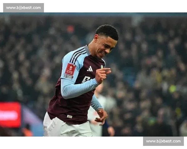 纽卡 4000 万敲定拉姆塞！维拉中场转会进入倒计时