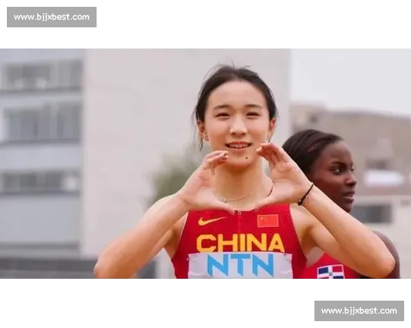 陈妤颉 11 秒 29 破赛会纪录，青少年赛场降维打击